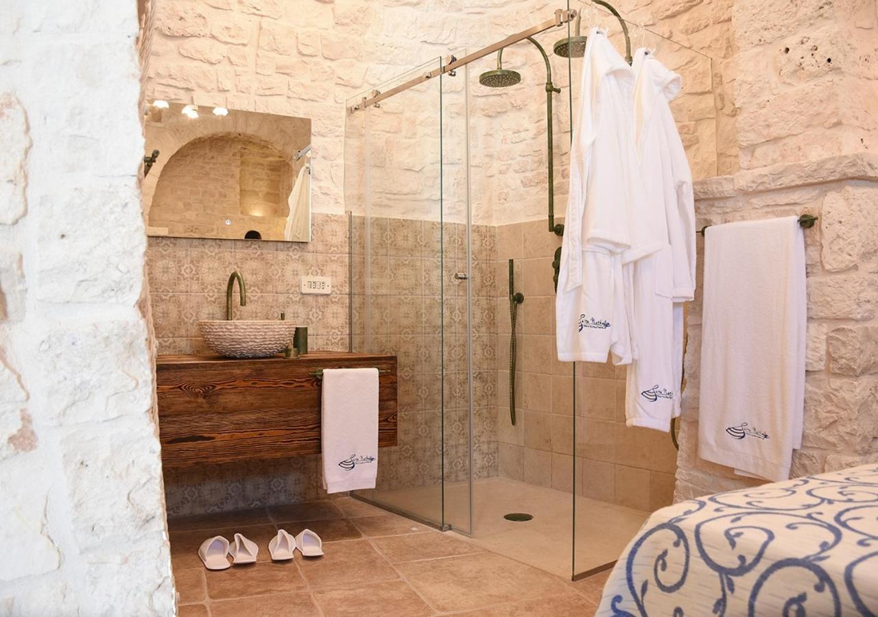 Trulli E Puglia Luxury Suite Alberobello Bagian luar foto