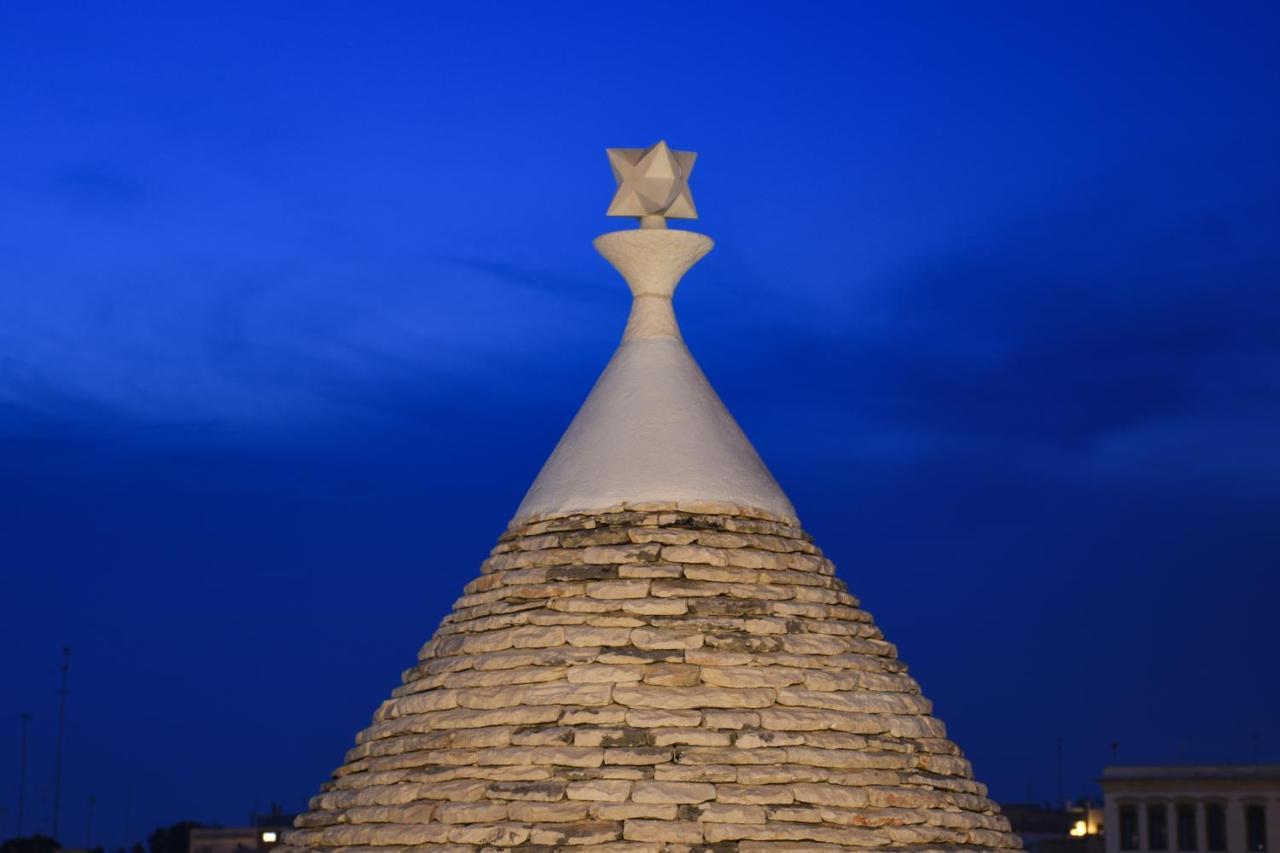 Trulli E Puglia Luxury Suite Alberobello Bagian luar foto